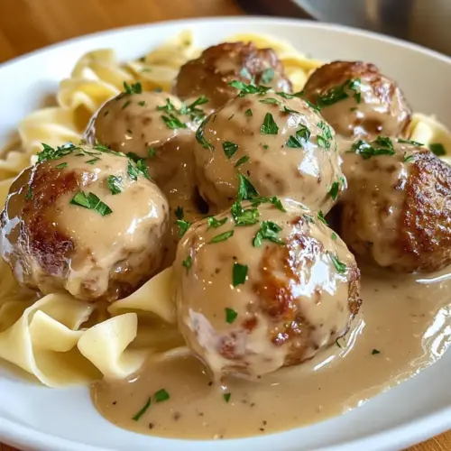 Cremige schwedische Fleischbällchen